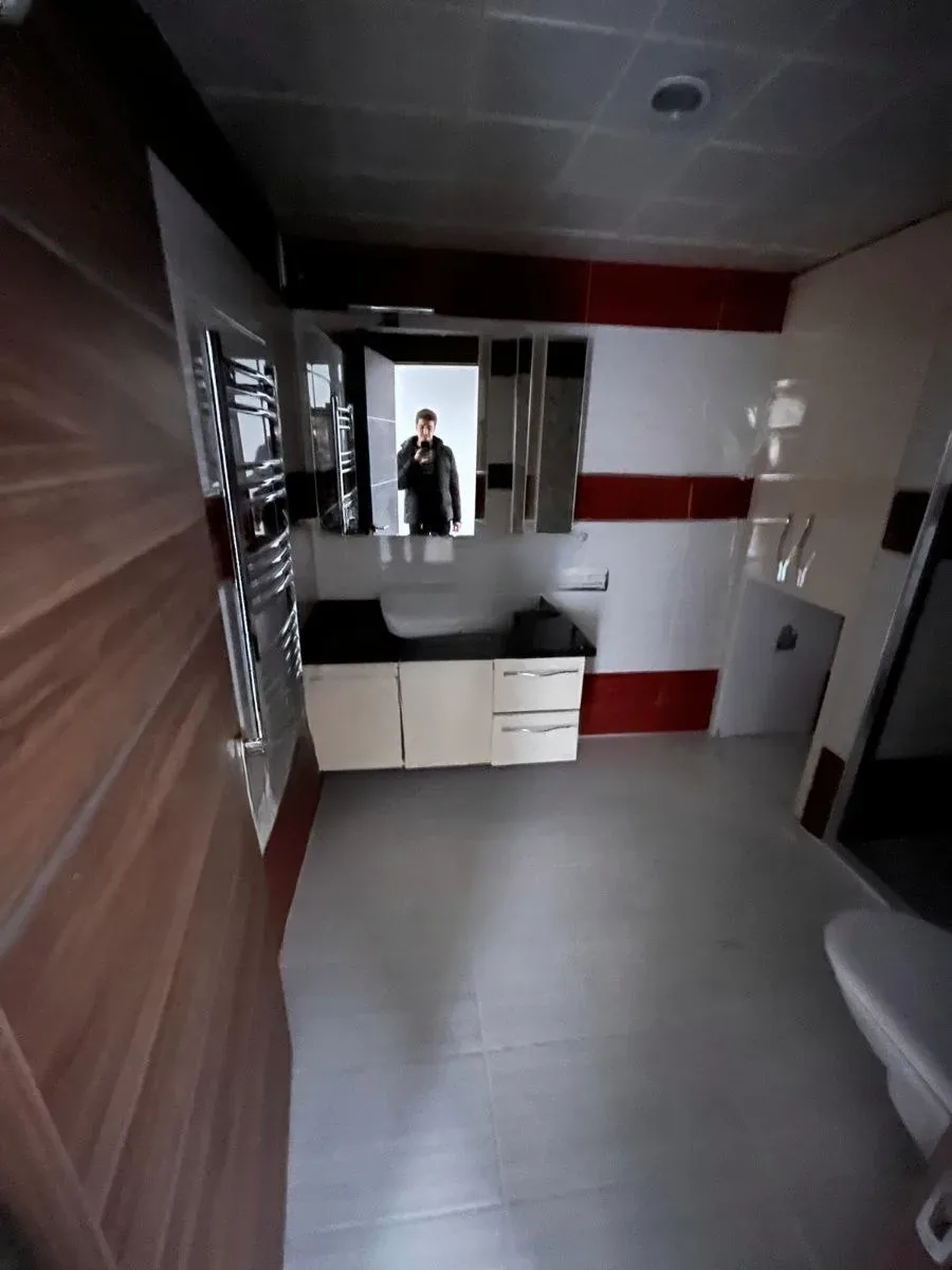 Palandöken Yunusemre'de 5. Kat 165 m² 3+1 Kiralık Daire - Fotoğraf 12