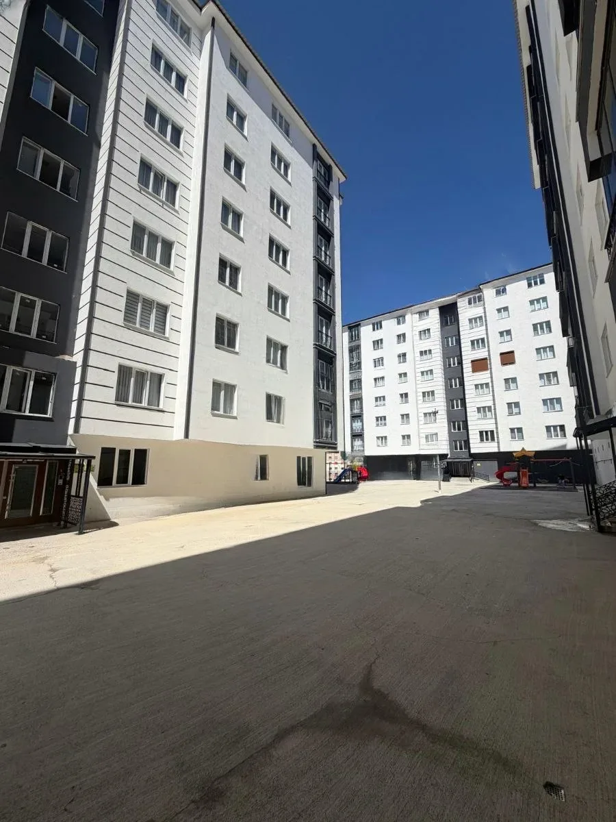 Palandöken Hüseyin Avni Ulaş'ta 2 Yaşında Yüksek Giriş Kat 120 m² 3+1 Kiralık Daire - Fotoğraf 11