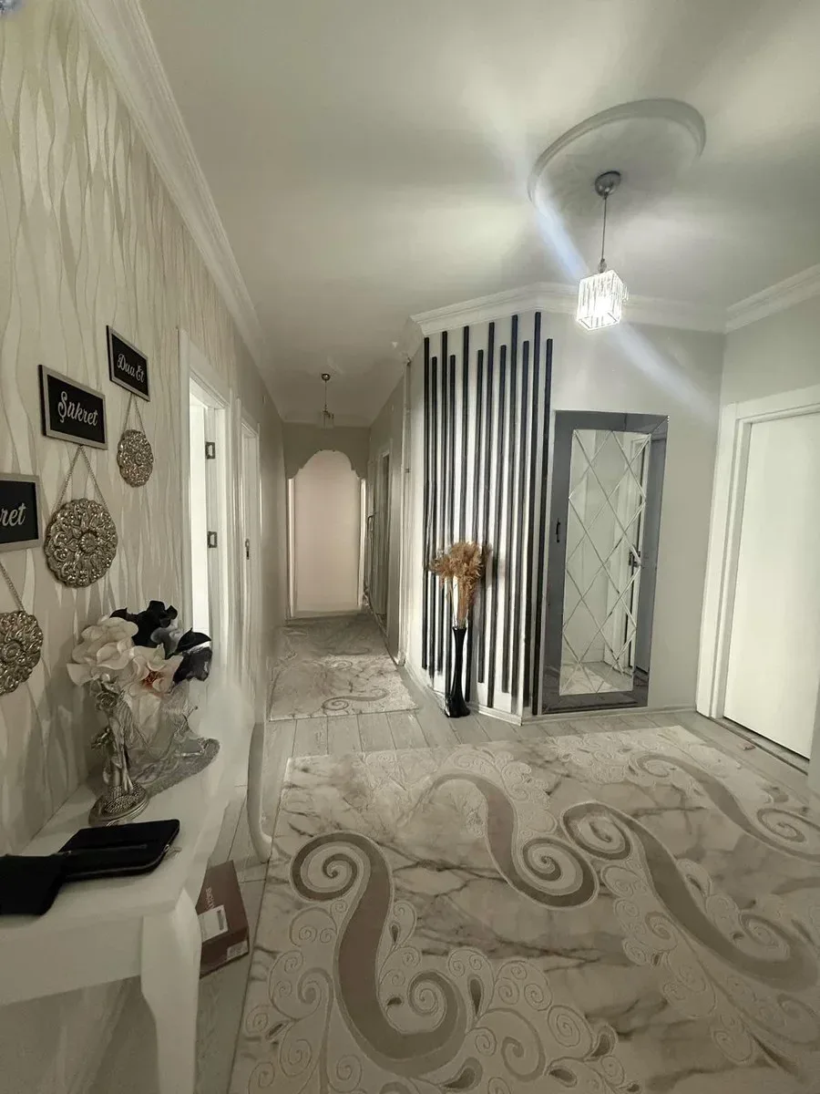 Palandöken Yunusemre'de 7. Kat 185 m² 3+1 Satılık Daire