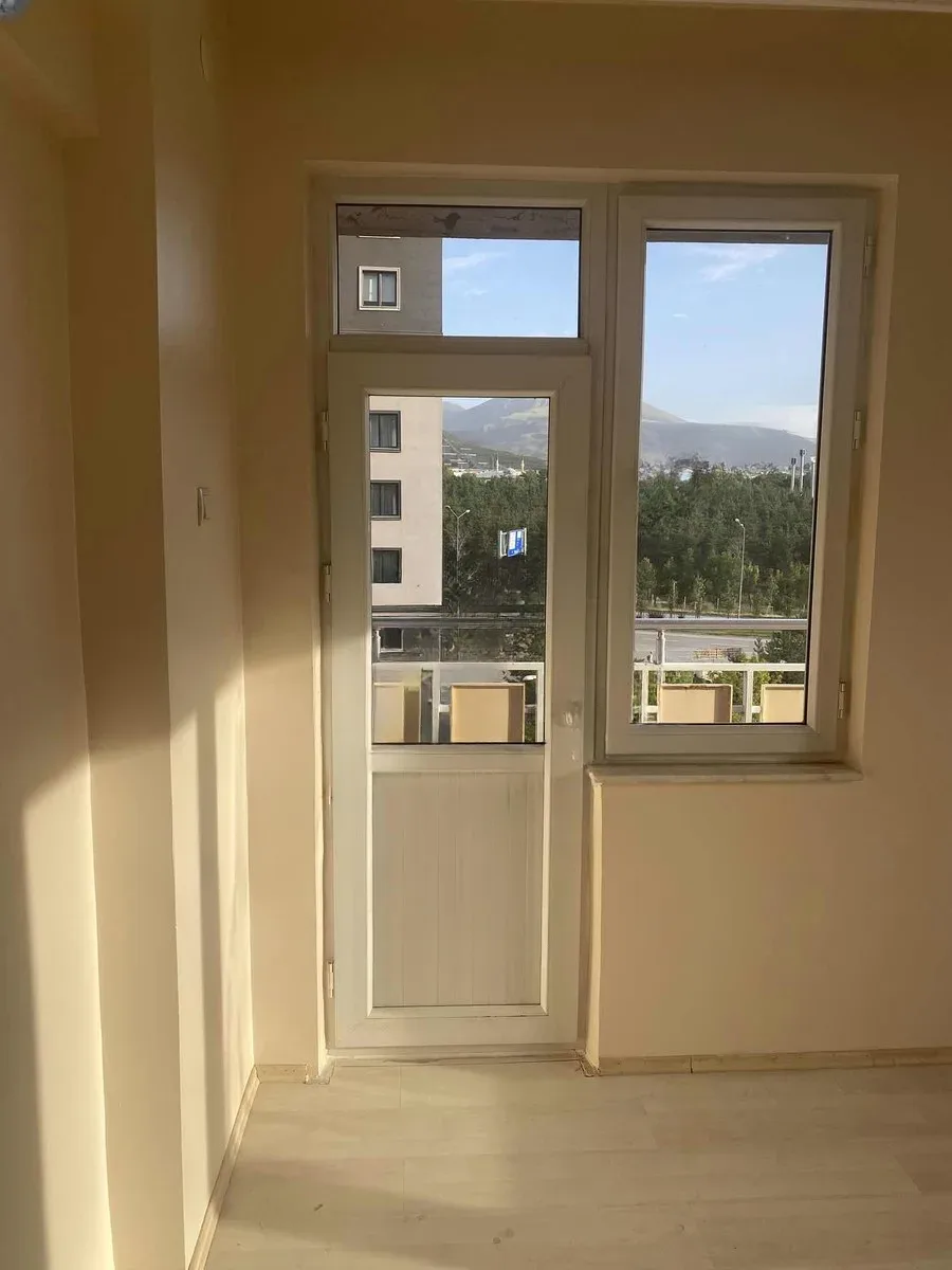 Yakutiye Lalapaşa'da 5. Kat 180 m² 3+1 Kiralık Daire - Fotoğraf 13