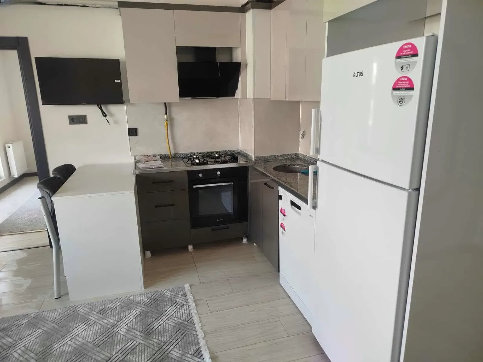 Aziziye Merkez'de Yüksek Giriş Kat 48 m² 1+1 Kiralık Villa - Fotoğraf 11