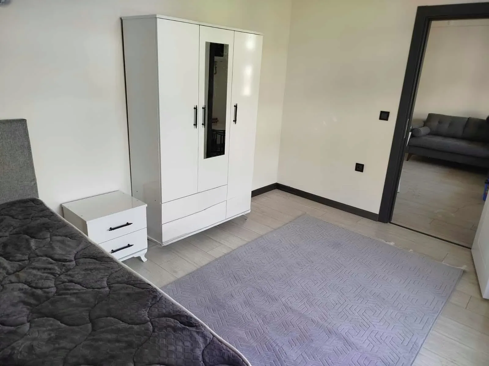Aziziye Merkez'de Yüksek Giriş Kat 48 m² 1+1 Kiralık Villa - Fotoğraf 4