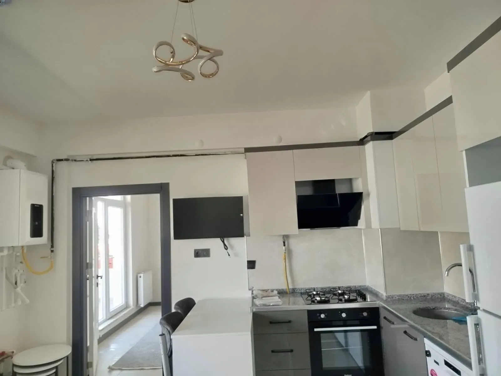 Aziziye Merkez'de Yüksek Giriş Kat 48 m² 1+1 Kiralık Villa - Fotoğraf 9