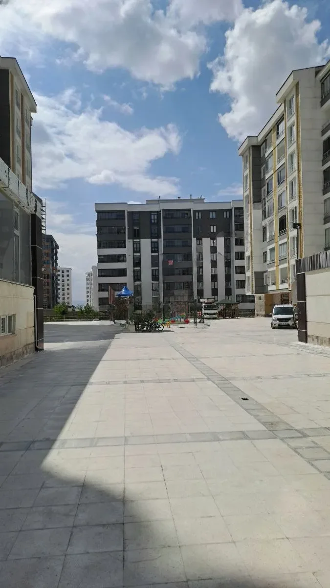 Palandöken Hüseyin Avni Ulaş'ta 1. Kat 160 m² 3+1 Kiralık Daire - Fotoğraf 20