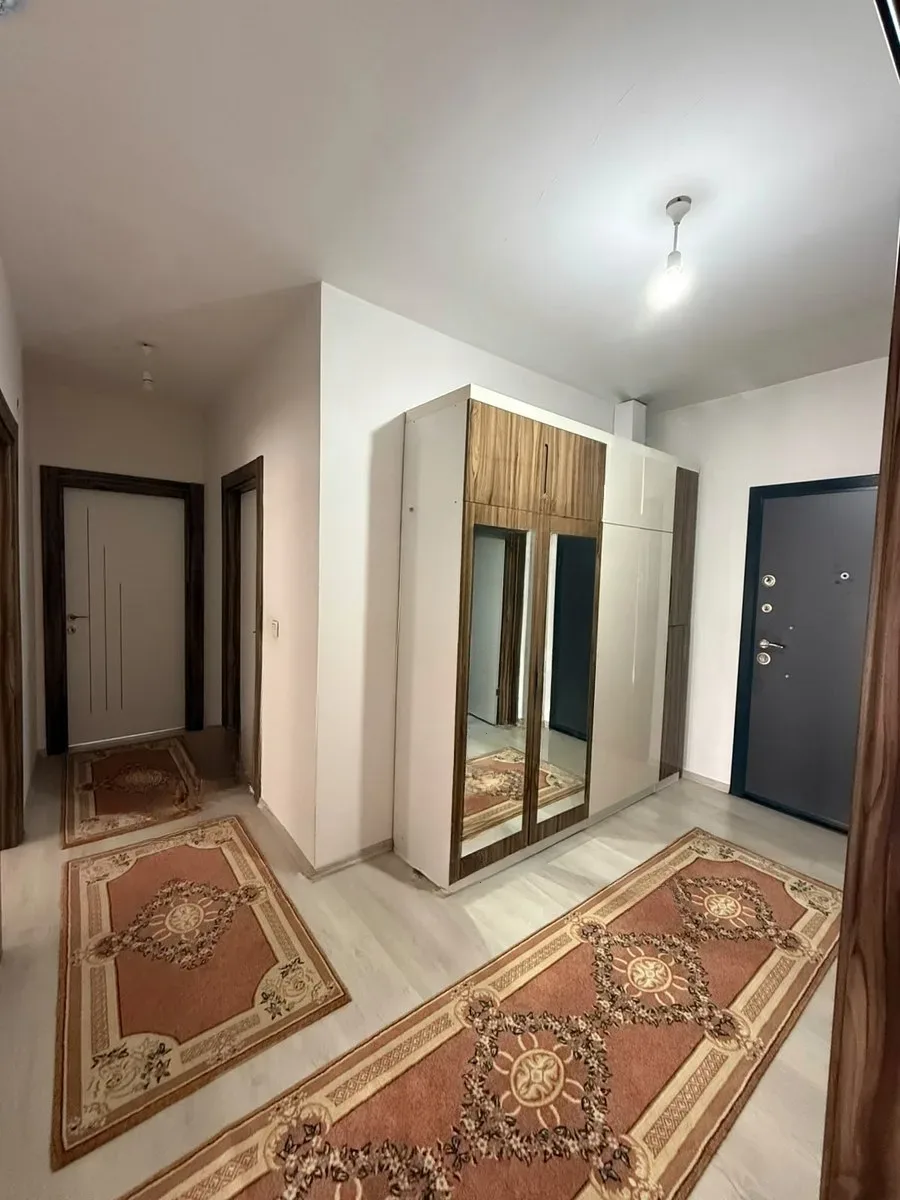 Yakutiye Lalapaşa'da 5 Yaşında 3. Kat 120 m² 2+1 Satılık Daire - Fotoğraf 3
