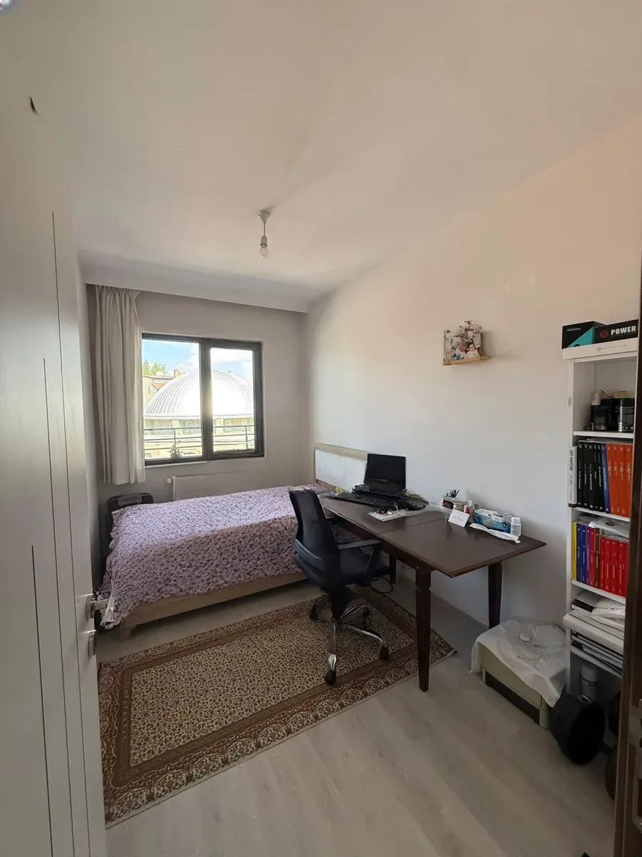 Yakutiye Lalapaşa'da 5 Yaşında 3. Kat 120 m² 2+1 Satılık Daire - Fotoğraf 5