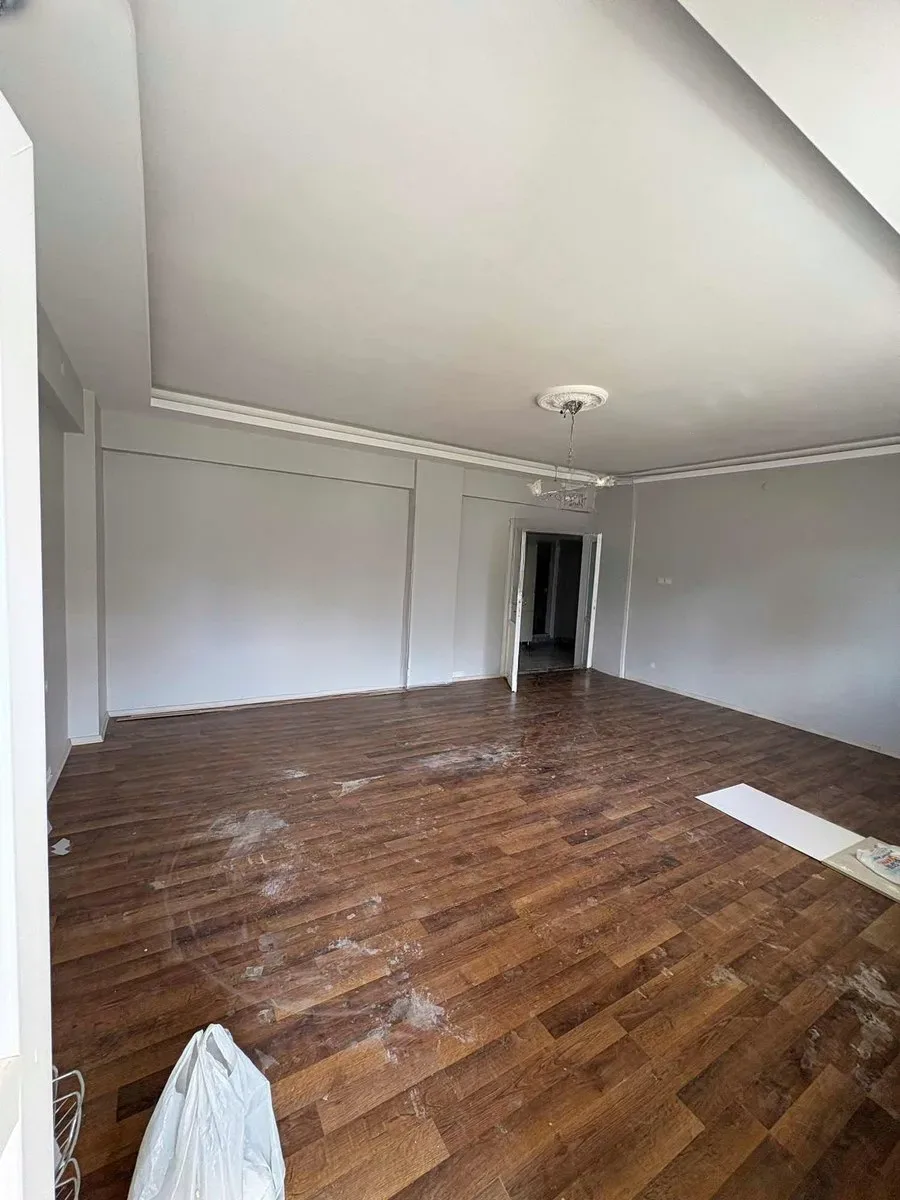 Palandöken Yunusemre'de 4. Kat 140 m² 3+1 Kiralık Daire