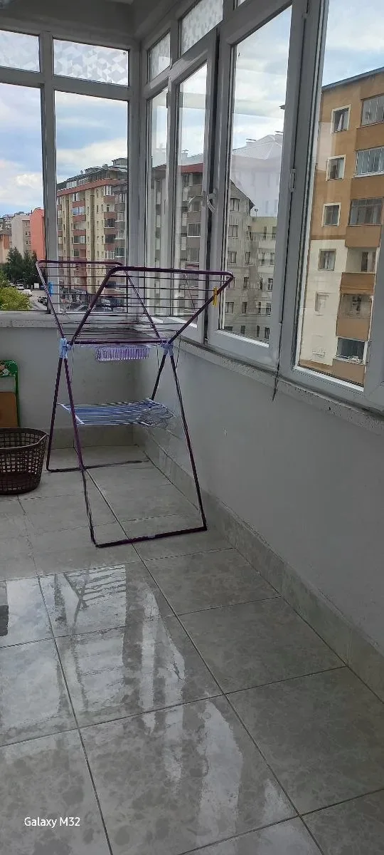 Palandöken Yunusemre'de 5. Kat 150 m² 3+1 Kiralık Daire - Fotoğraf 17