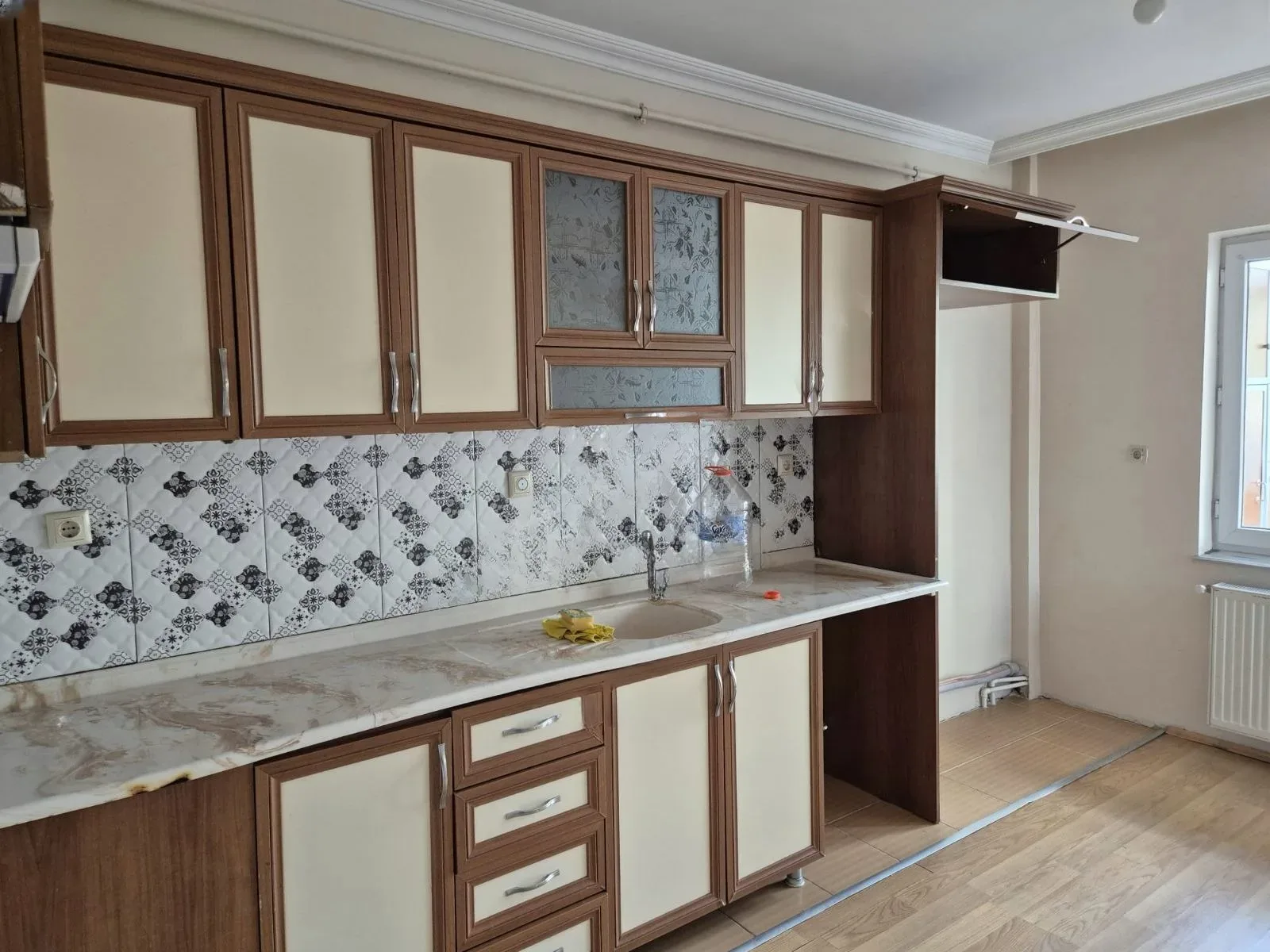 Yakutiye Terminal'da Yüksek Giriş Kat 185 m² 3+1 Kiralık Daire - Fotoğraf 4