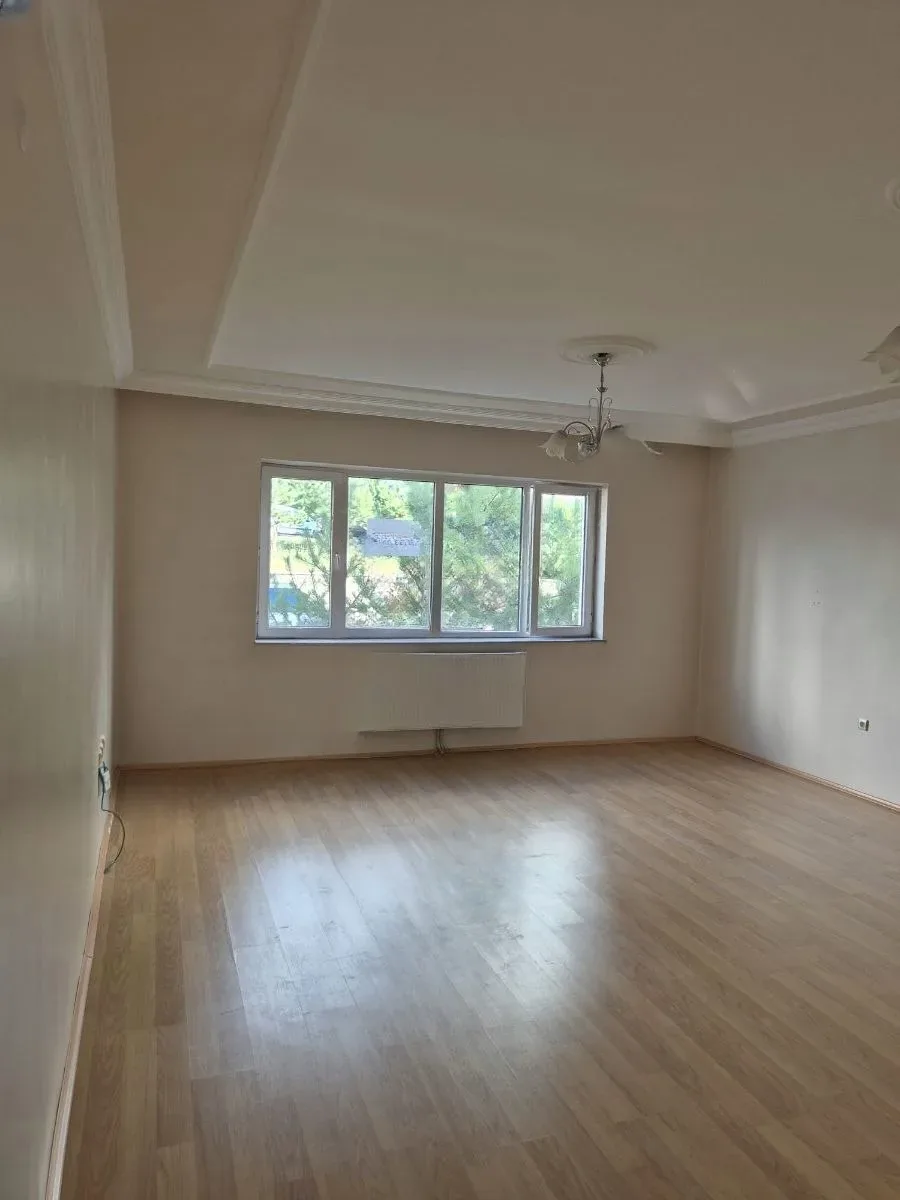 Yakutiye Terminal'da Yüksek Giriş Kat 185 m² 3+1 Kiralık Daire - Fotoğraf 7