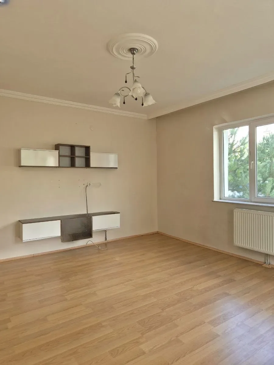Yakutiye Terminal'da Yüksek Giriş Kat 185 m² 3+1 Kiralık Daire - Fotoğraf 8