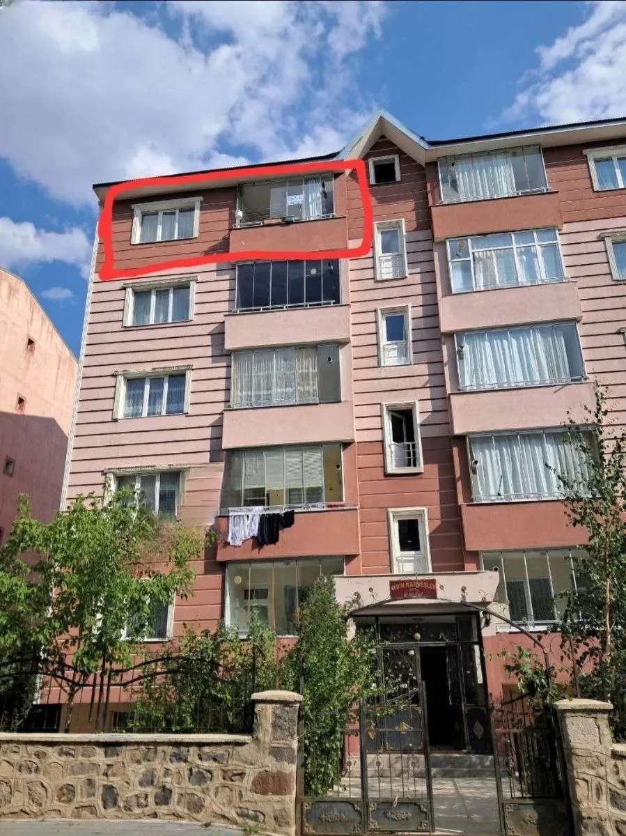 Palandöken Adnan Menderes'te 5. Kat 140 m² 3+1 Kiralık Daire - Erzurum / Palandöken / Palandöken / Adnan Menderes Daire