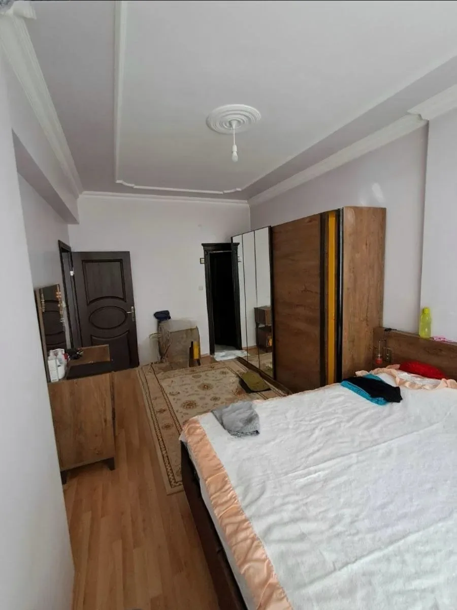 Palandöken Adnan Menderes'te 5. Kat 140 m² 3+1 Kiralık Daire - Fotoğraf 12