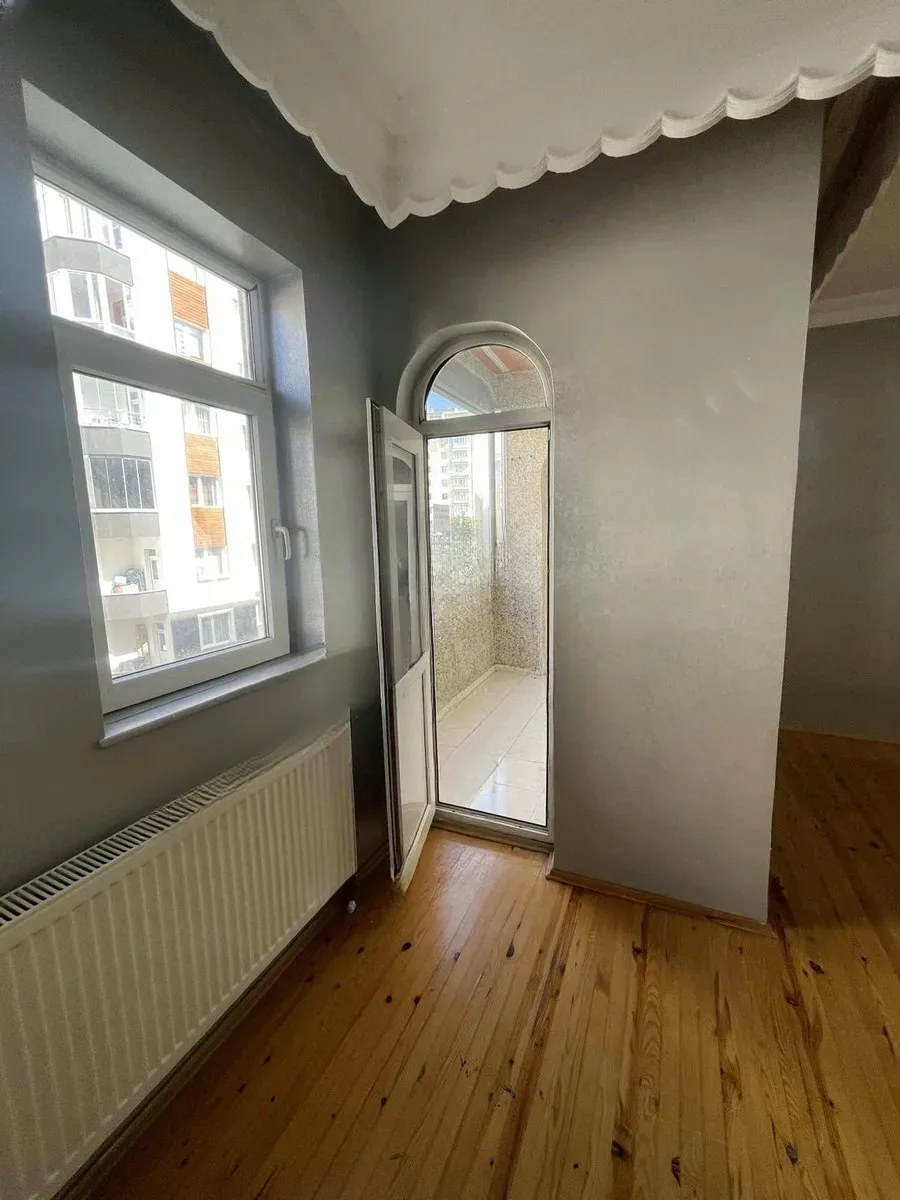 Palandöken Yunusemre'de 3. Kat 180 m² 3+1 Kiralık Daire - Fotoğraf 15