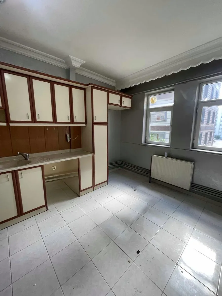 Palandöken Yunusemre'de 3. Kat 180 m² 3+1 Kiralık Daire - Fotoğraf 20