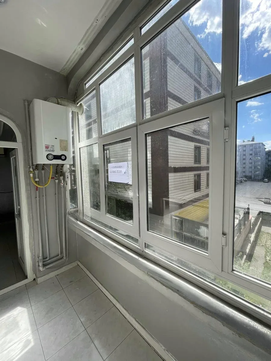 Palandöken Yunusemre'de 3. Kat 180 m² 3+1 Kiralık Daire - Fotoğraf 6