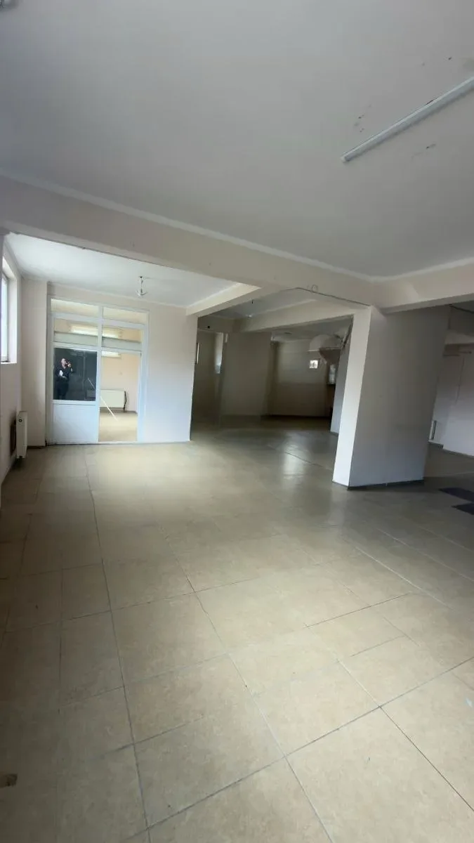 Palandöken Yunusemre'de 200 m² Kiralık İş Yeri