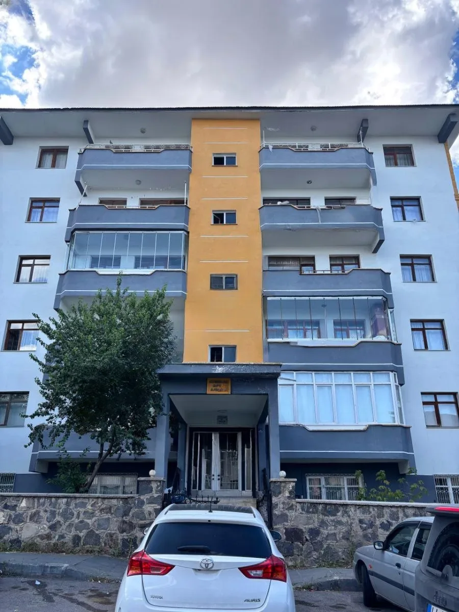 Palandöken Hüseyin Avni Ulaş'ta 5. Kat 160 m² 3+1 Satılık Daire - Erzurum / Palandöken / Palandöken / Hüseyin Avni Ulaş Daire