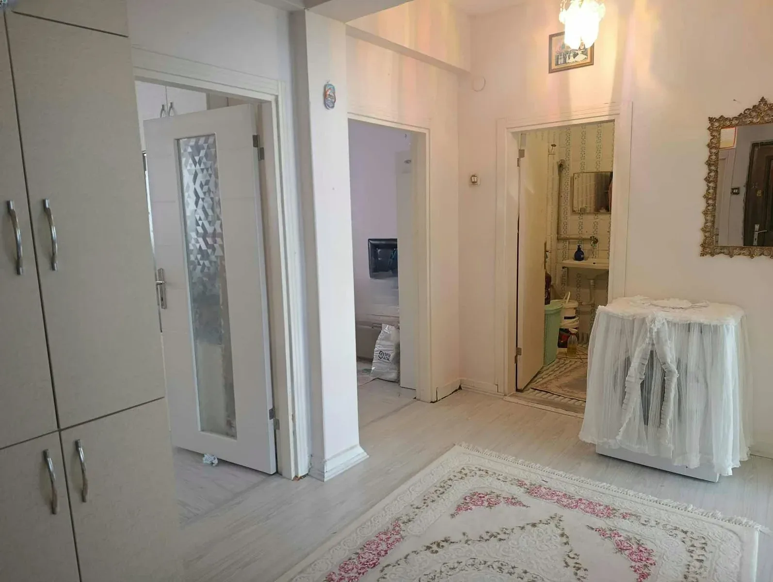 Palandöken Adnan Menderes'te 4. Kat 100 m² 2+1 Satılık Daire - Fotoğraf 12