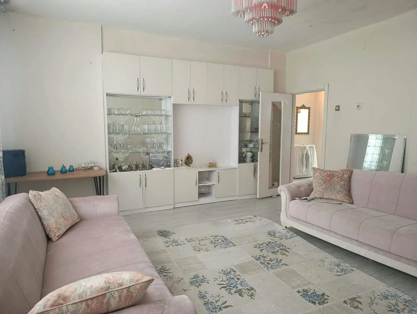 Palandöken Adnan Menderes'te 4. Kat 100 m² 2+1 Satılık Daire - Fotoğraf 9