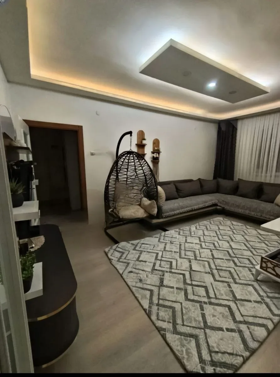 Palandöken Adnan Menderes'te 3. Kat 145 m² 3+1 Satılık Daire - Fotoğraf 17