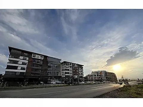Yakutiye Merkez'de 4 Yaşında 3. Kat 170 m² 4+1 Kiralık Daire - Fotoğraf 18