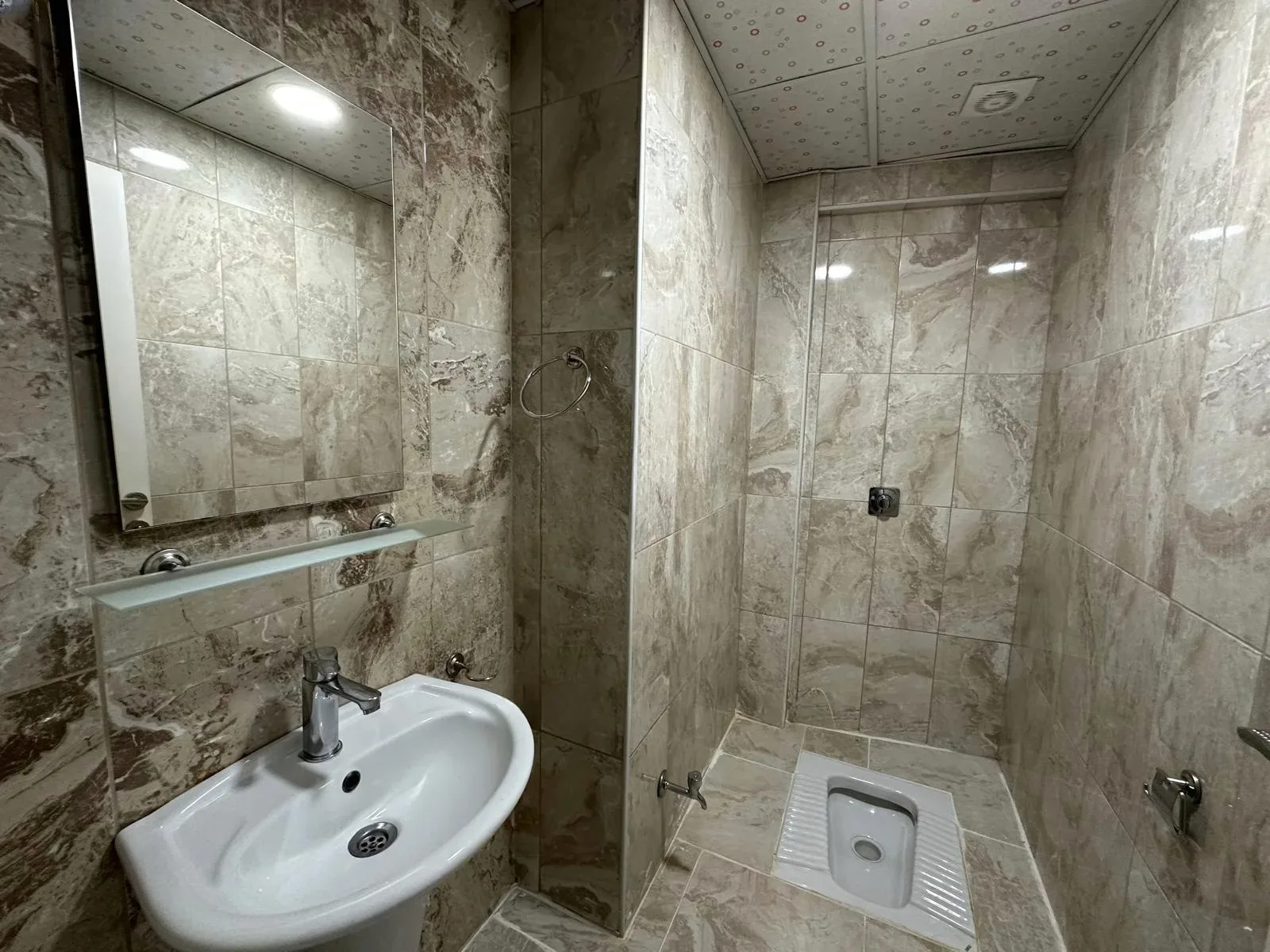 Yakutiye Lalapaşa'da 3. Kat 150 m² 3+1 Kiralık Daire - Fotoğraf 10