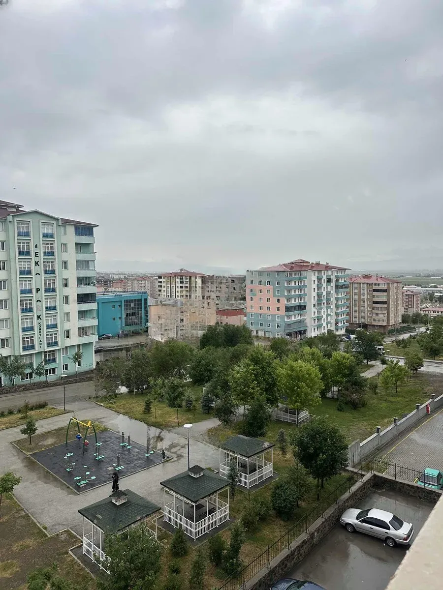 Yakutiye Terminal'da 4. Kat 160 m² 3+1 Kiralık Daire - Fotoğraf 16