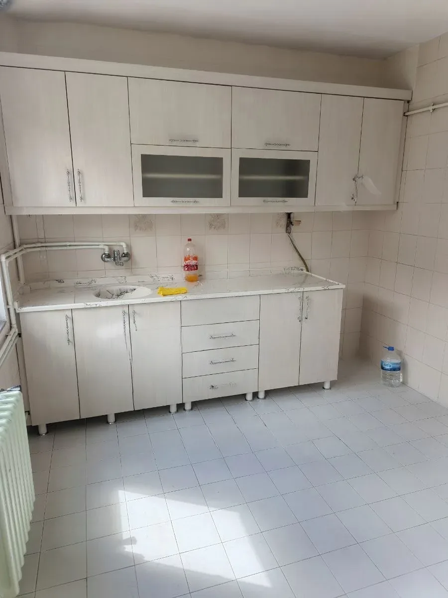 Palandöken Yunusemre'de 4. Kat 165 m² 3+1 Kiralık Daire - Fotoğraf 11