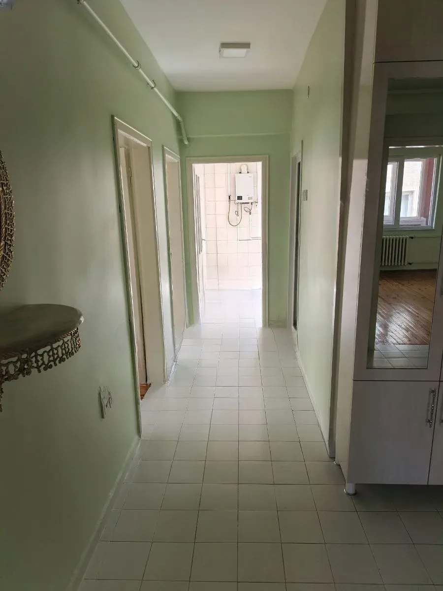 Palandöken Yunusemre'de 4. Kat 165 m² 3+1 Kiralık Daire - Fotoğraf 7