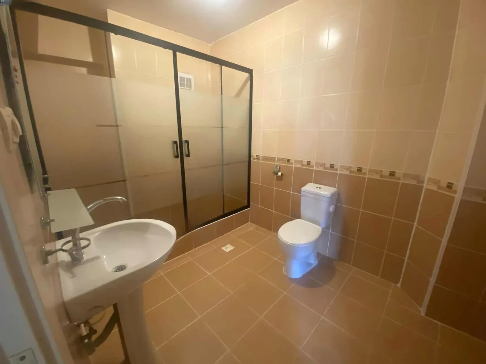 Palandöken Hüseyin Avni Ulaş'ta 10. Kat 175 m² 3+1 Kiralık Daire - Fotoğraf 14