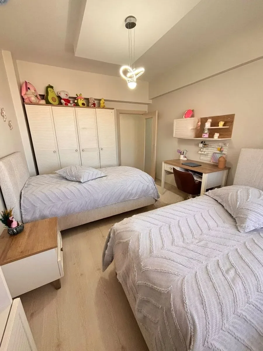 Palandöken Adnan Menderes'te 1. Kat 180 m² 3+1 Satılık Daire - Fotoğraf 14