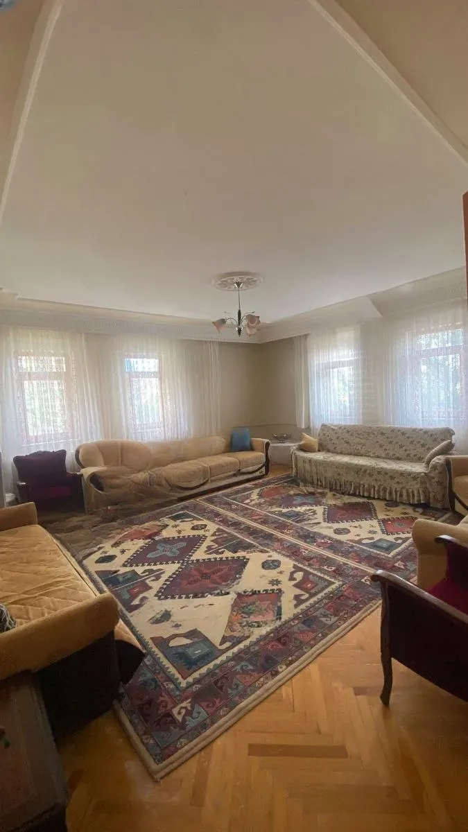 Palandöken Yunusemre'de 1. Kat 180 m² 3+1 Satılık Daire - Fotoğraf 14