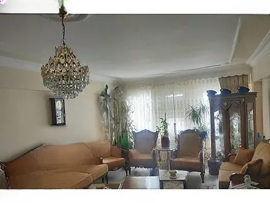 Palandöken Hüseyin Avni Ulaş'ta 5. Kat 150 m² 3+1 Satılık Daire
