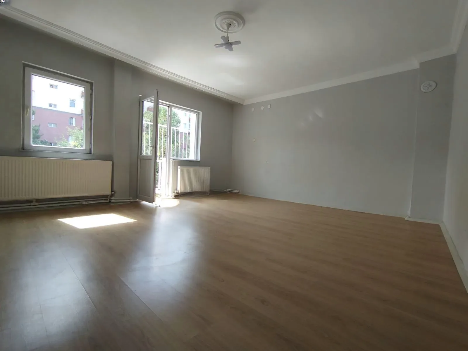 Palandöken Adnan Menderes'te 2. Kat 110 m² 3+1 Satılık Daire - Erzurum / Palandöken / Palandöken / Adnan Menderes Daire