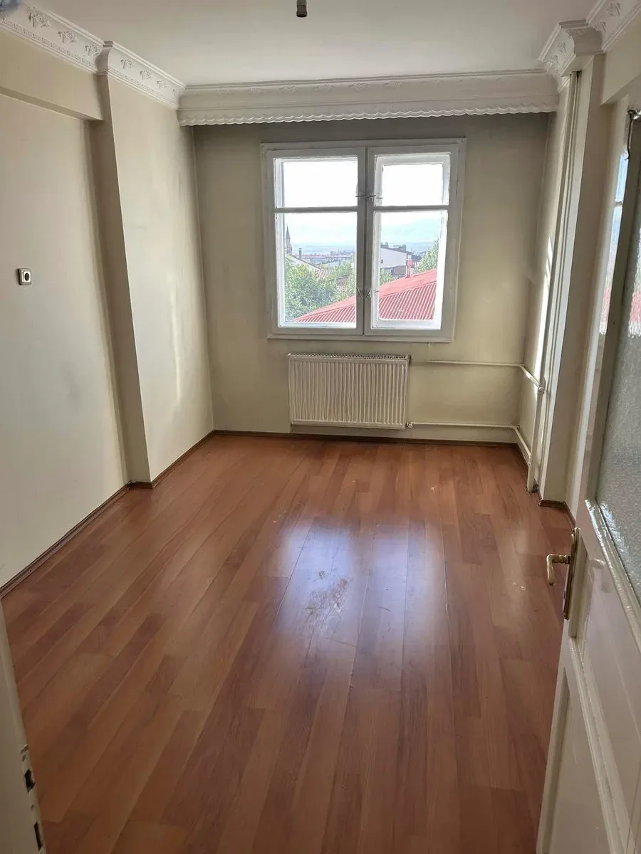Yakutiye Lalapaşa'da 3. Kat 140 m² 3+1 Satılık Daire - Fotoğraf 14