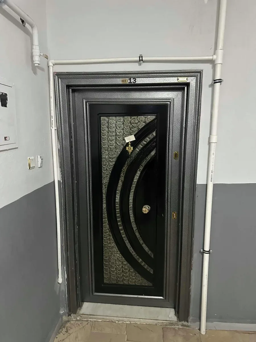 Yakutiye Lalapaşa'da 3. Kat 140 m² 3+1 Satılık Daire - Fotoğraf 3