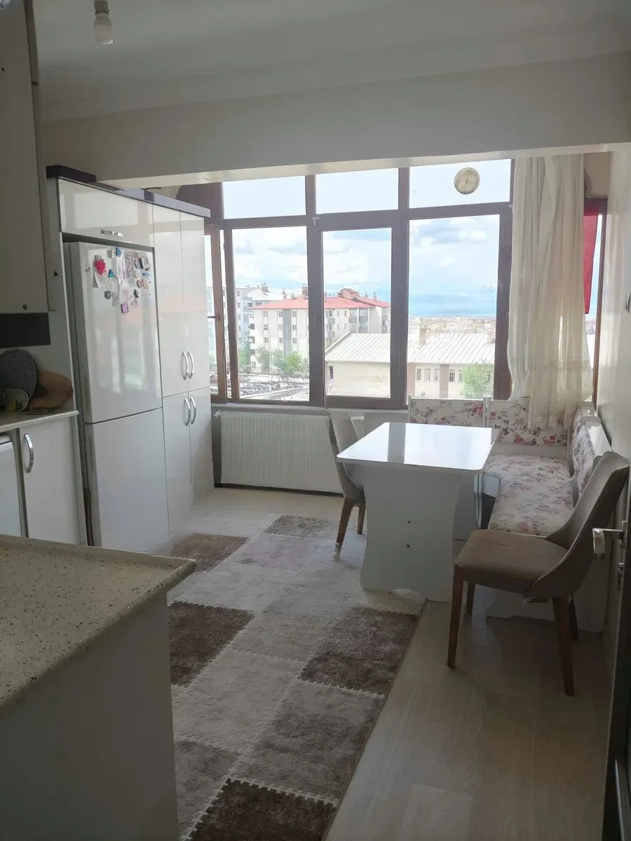 Palandöken Müftü Solakzade'de 4. Kat 176 m² 3+1 Satılık Daire - Fotoğraf 3