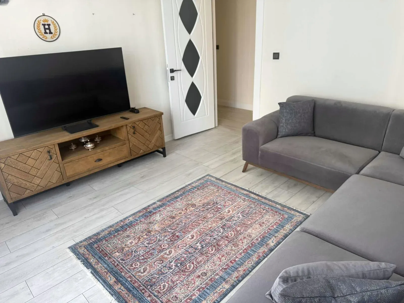 Palandöken Hüseyin Avni Ulaş'ta 3. Kat 160 m² 3+1 Kiralık Daire - Fotoğraf 4