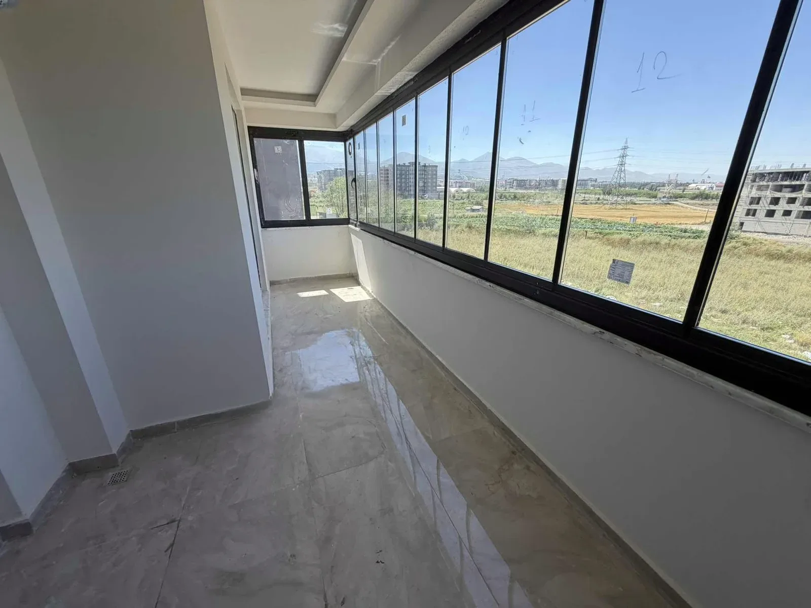Yakutiye İstasyon'da 3. Kat 170 m² 3+1 Satılık Daire - Fotoğraf 2