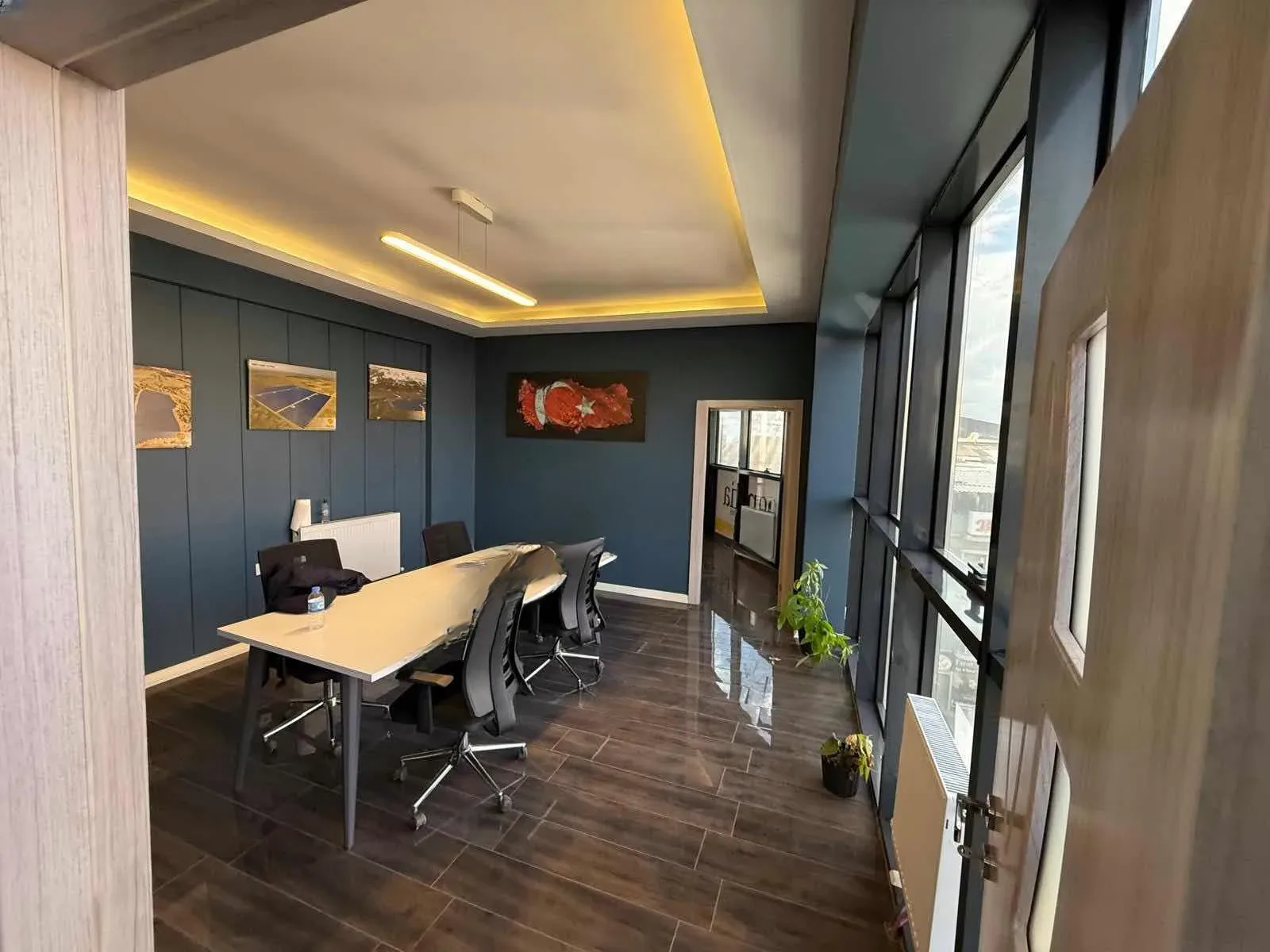 Yakutiye Lalapaşa'da 3 Yaşında 2. Kat 90 m² Kiralık İş Yeri - Fotoğraf 10