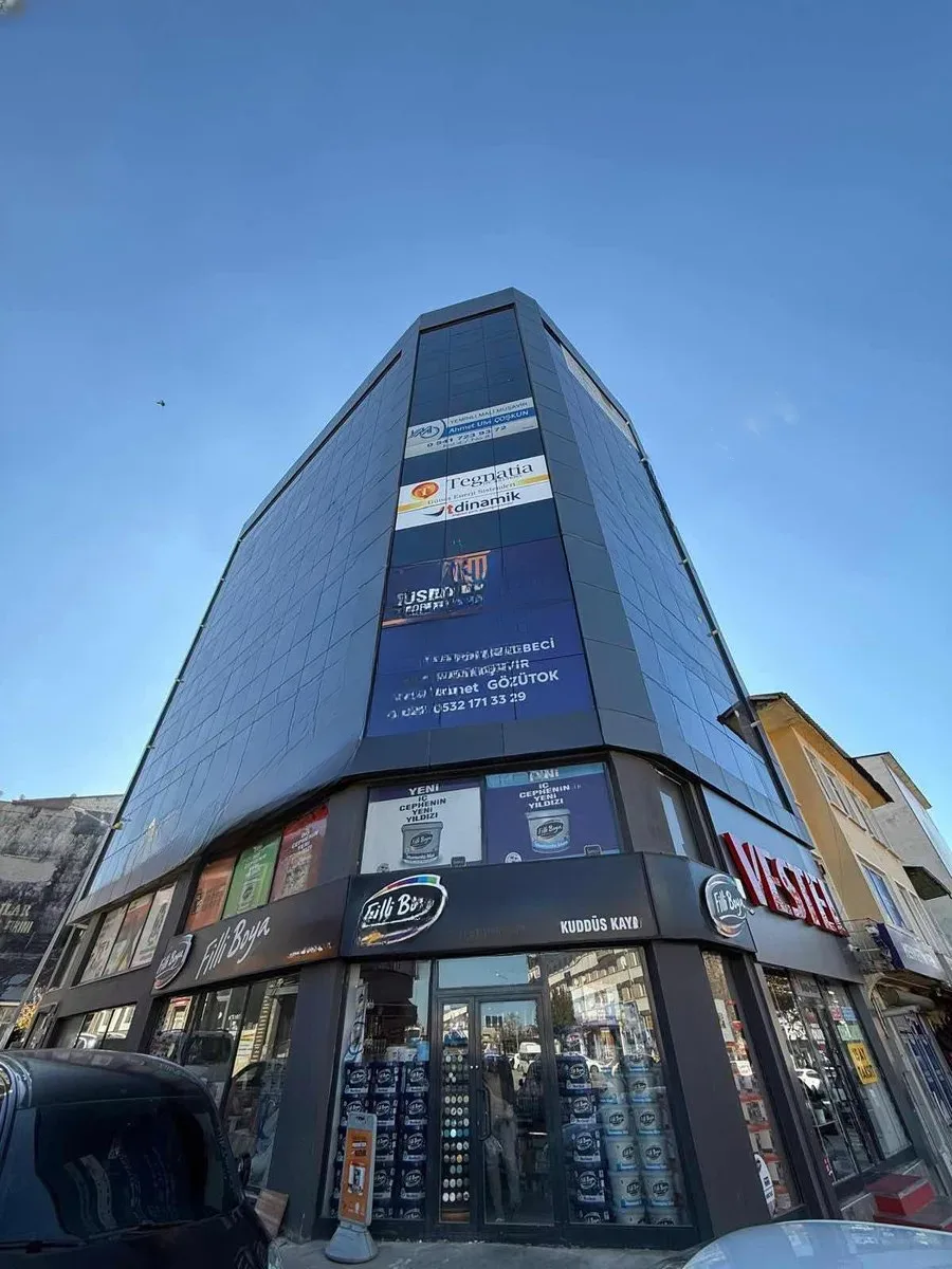 Yakutiye Lalapaşa'da 3 Yaşında 2. Kat 90 m² Kiralık İş Yeri - Fotoğraf 18