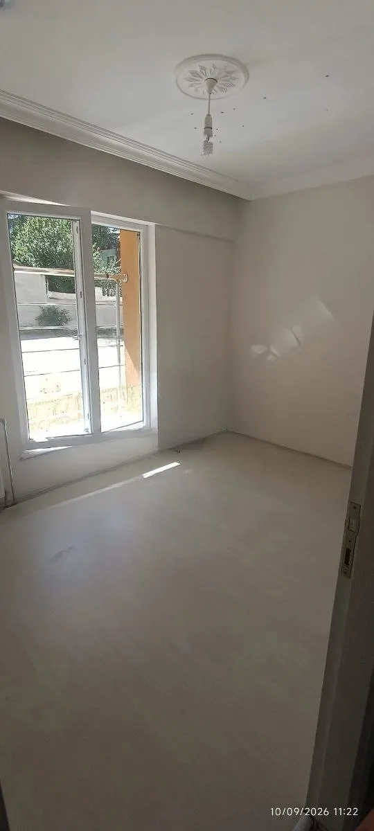 Palandöken Yunusemre'de 1. Kat 100 m² 2+1 Kiralık Villa - Fotoğraf 2