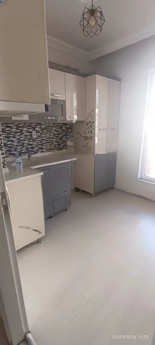 Palandöken Yunusemre'de 1. Kat 100 m² 2+1 Kiralık Villa - Fotoğraf 5
