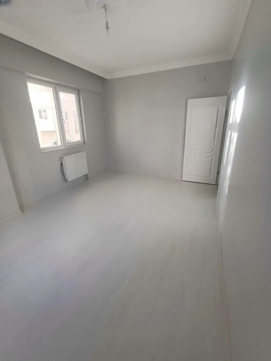 Palandöken Yunusemre'de Giriş Katı 170 m² 4+1 Kiralık Daire - Fotoğraf 11