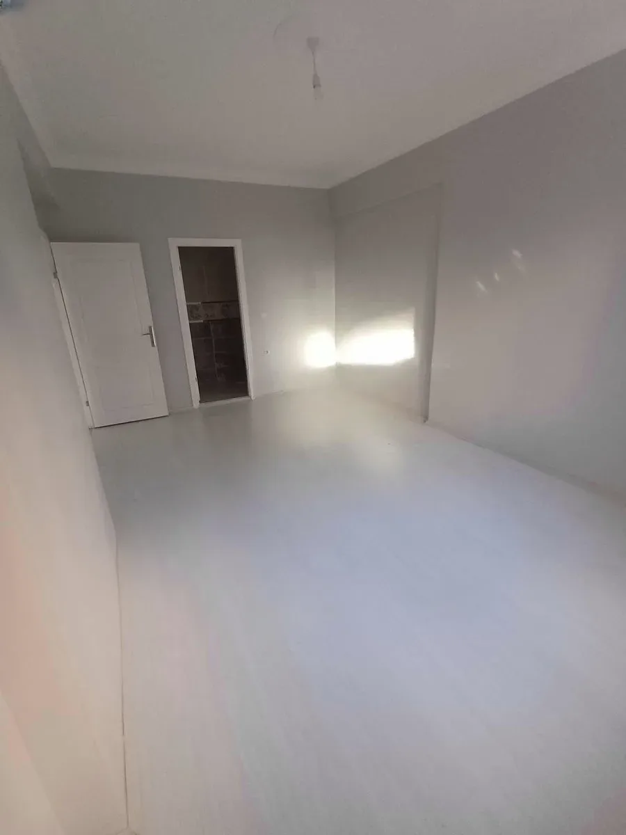 Palandöken Yunusemre'de Giriş Katı 170 m² 4+1 Kiralık Daire - Fotoğraf 12
