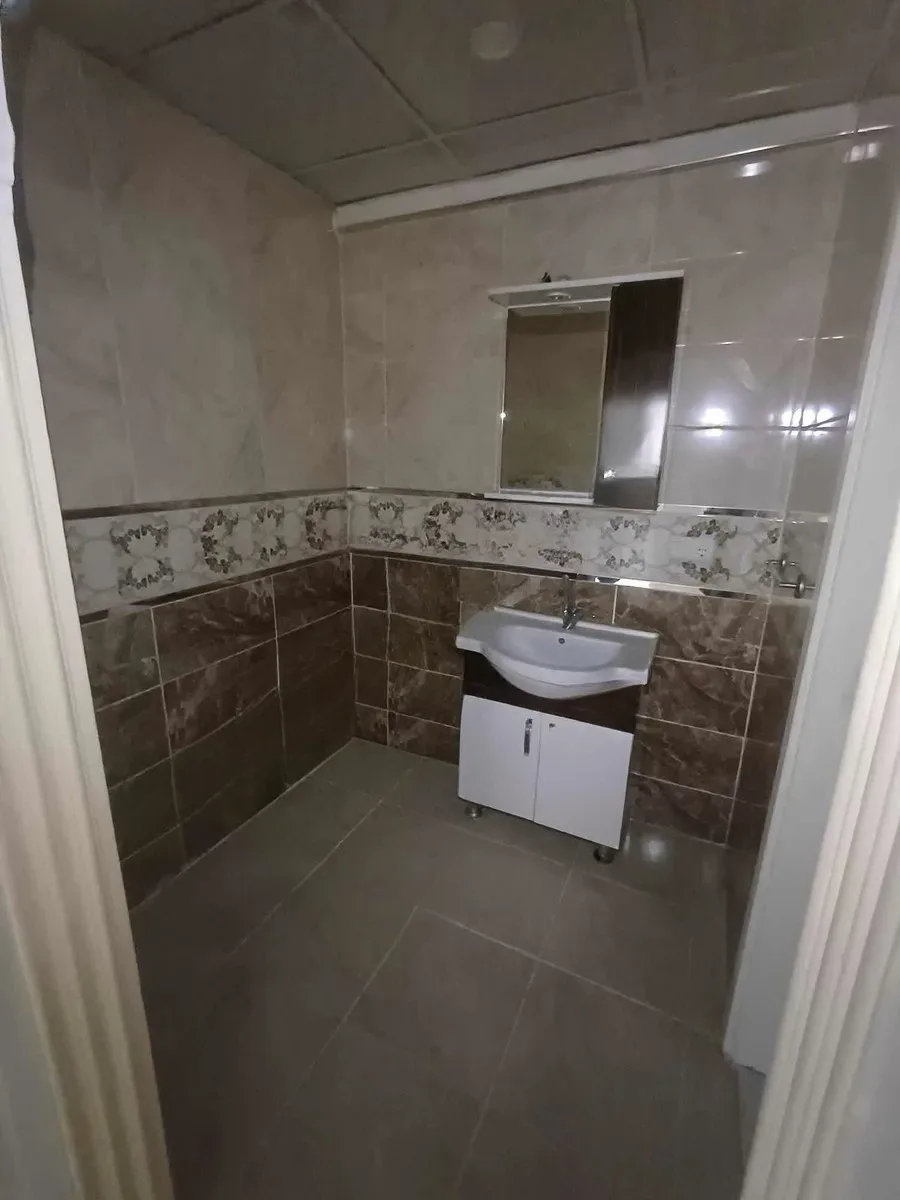Palandöken Yunusemre'de Giriş Katı 170 m² 4+1 Kiralık Daire - Fotoğraf 16