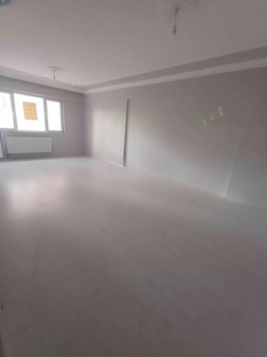 Palandöken Yunusemre'de Giriş Katı 170 m² 4+1 Kiralık Daire - Fotoğraf 3