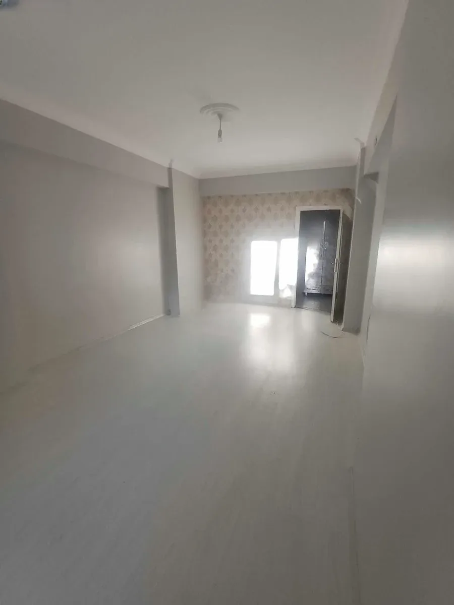 Palandöken Yunusemre'de Giriş Katı 170 m² 4+1 Kiralık Daire - Fotoğraf 6