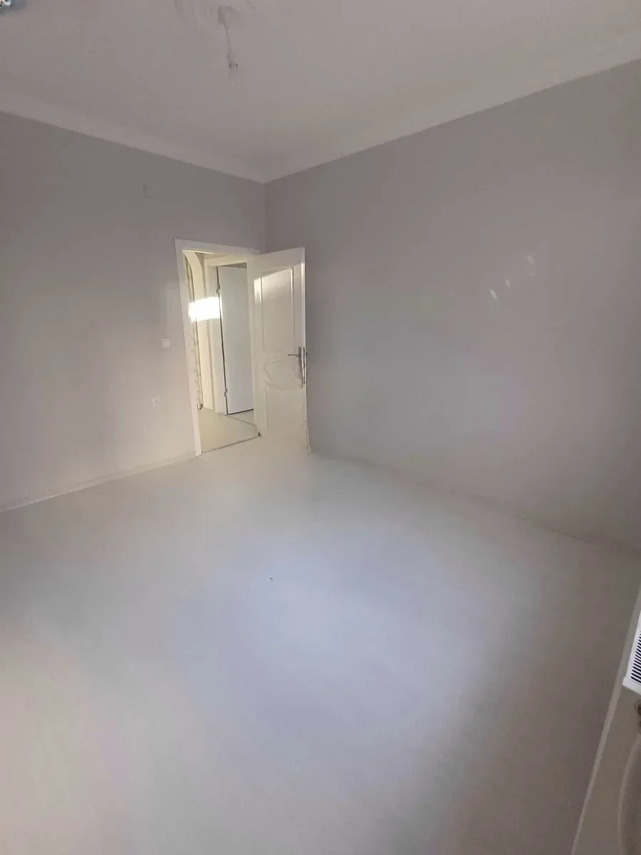 Palandöken Yunusemre'de Giriş Katı 170 m² 4+1 Kiralık Daire - Fotoğraf 9